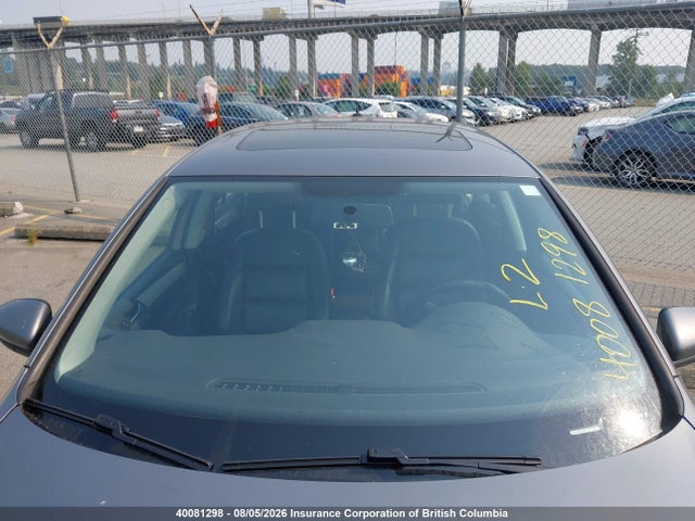 2010 Volkswagen Golf მანქანა იყიდება აუქციონზე, vin: WVWCA9AJ2AW371567, აუქციონის ნომერი: 40081298