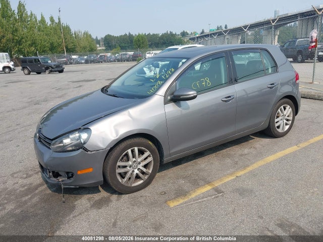 2010 Volkswagen Golf მანქანა იყიდება აუქციონზე, vin: WVWCA9AJ2AW371567, აუქციონის ნომერი: 40081298
