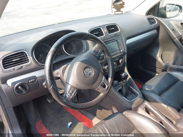 2010 Volkswagen Golf მანქანა იყიდება აუქციონზე, vin: WVWCA9AJ2AW371567, აუქციონის ნომერი: 40081298