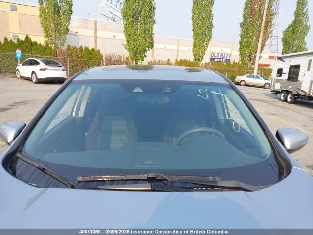 2017 Honda Cr-v მანქანა იყიდება აუქციონზე, vin: 2HKRW2H55HH103625, აუქციონის ნომერი: 40081368