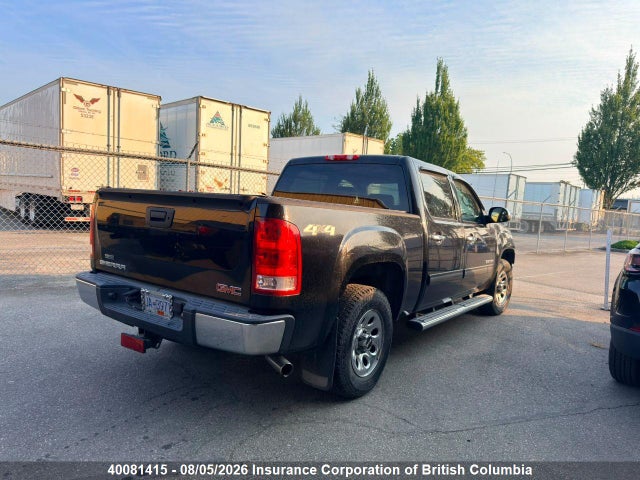 40081415 :رقم المزاد ، 3GTP2UEA7BG402467 vin ، 2011 Gmc Sierra K1500 Sl مزاد بيع