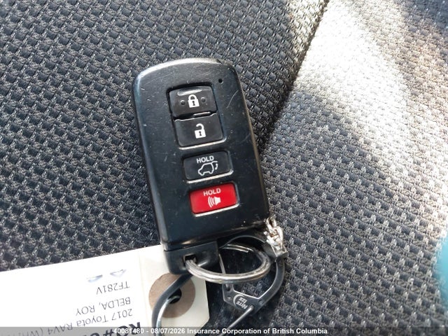 Toyota RAV4 2017 JTMRJREVXHD113567 Image 11