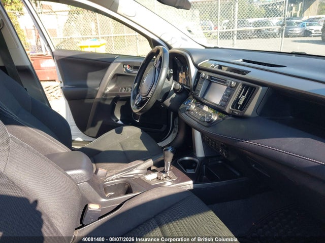 Toyota RAV4 2017 JTMRJREVXHD113567 Image 5