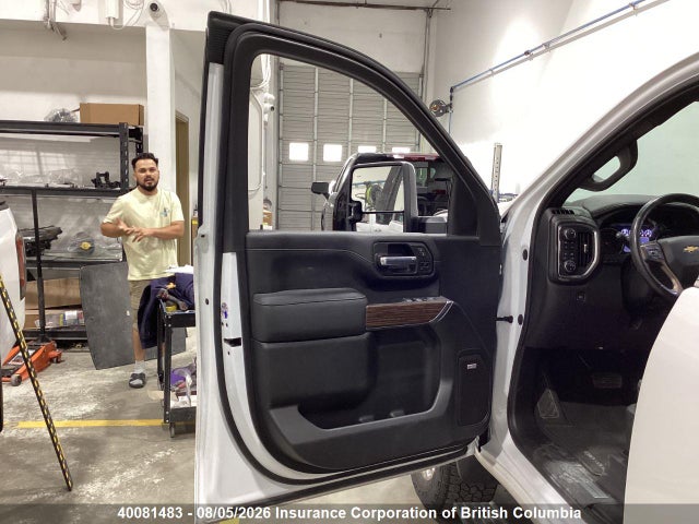 Продажа на аукционе авто 2023 Chevrolet Silverado K3500 High Country, vin: 1GC4YVEY6PF131768, номер лота: 40081483