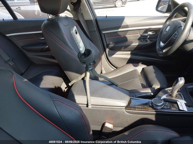 BMW 320i 2016 WBA8A3C54GK690646 Image 5