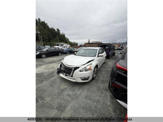 2013 Nissan Altima 2.5/2.5 S/2.5 Sl/2.5 Sv მანქანა იყიდება აუქციონზე, vin: 1N4AL3APXDN574094, აუქციონის ნომერი: 40081530