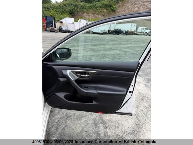 2013 Nissan Altima 2.5/2.5 S/2.5 Sl/2.5 Sv მანქანა იყიდება აუქციონზე, vin: 1N4AL3APXDN574094, აუქციონის ნომერი: 40081530