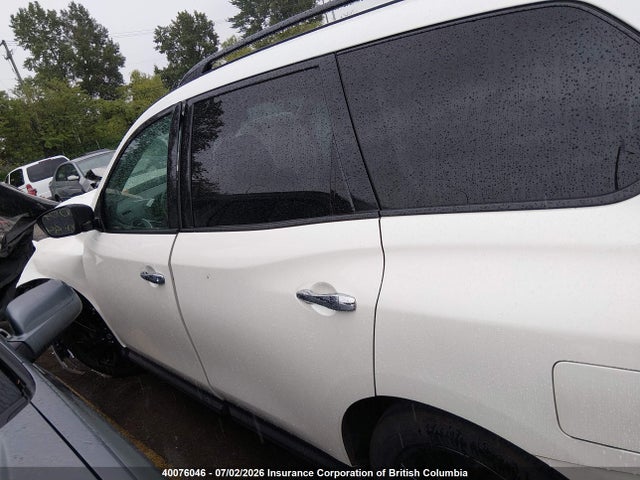 2018 Nissan Pathfinder S/sv/sl/platinum მანქანა იყიდება აუქციონზე, vin: 5N1DR2MM5JC627563, აუქციონის ნომერი: 40076046