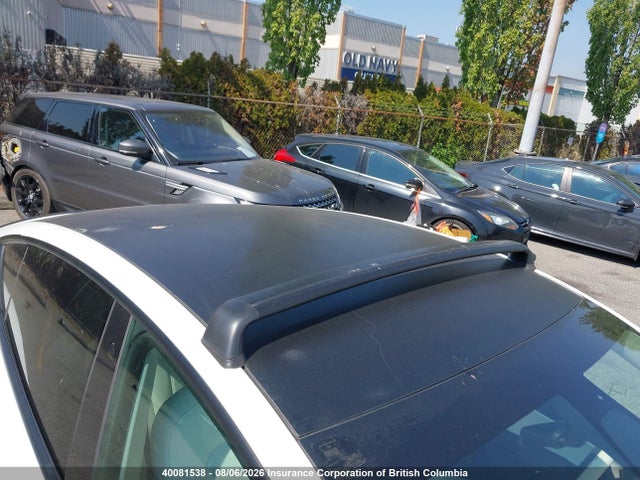 40081538 :رقم المزاد ، 7SAYGDEF0NF373604 vin ، 2022 Tesla Model Y مزاد بيع
