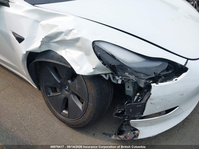 40076417 :رقم المزاد ، LRW3E1FA5PC920720 vin ، 2023 Tesla Model 3 مزاد بيع