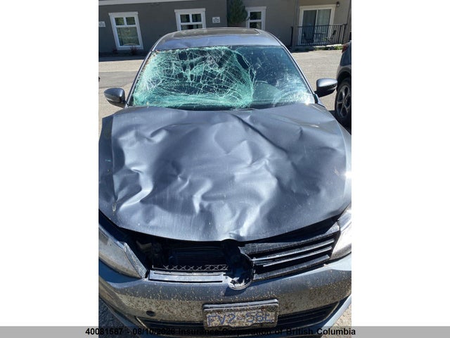 40081567 :رقم المزاد ، 3VWWL7AJ4BM092809 vin ، 2011 Volkswagen Jetta مزاد بيع