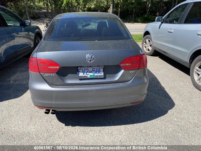 40081567 :رقم المزاد ، 3VWWL7AJ4BM092809 vin ، 2011 Volkswagen Jetta مزاد بيع