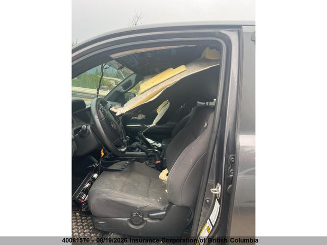 40081576 :رقم المزاد ، 5TFDZ5BN9HX015578 vin ، 2017 Toyota Tacoma Dbl Cab/sr5/trd Sport/or مزاد بيع