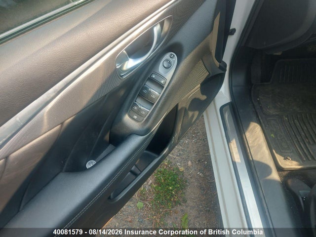 Продаж на аукціоні авто 2015 Infiniti Q50, vin: JN1BV7ARXFM406548, номер лоту: 40081579