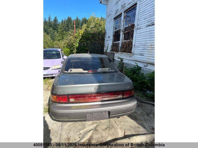 40081585 :رقم المزاد ، 4T1SK12E8RU399100 vin ، 1994 Toyota Camry مزاد بيع