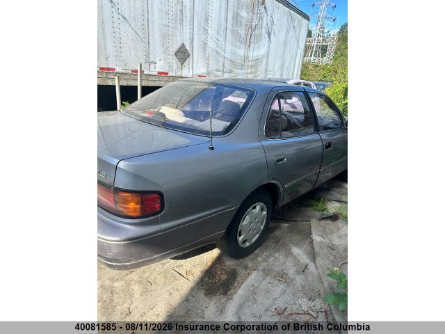 40081585 :رقم المزاد ، 4T1SK12E8RU399100 vin ، 1994 Toyota Camry مزاد بيع