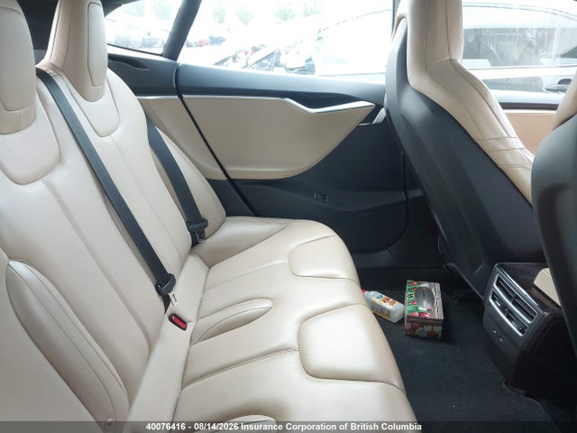 2016 Tesla Model S მანქანა იყიდება აუქციონზე, vin: 5YJSA1E21GF158042, აუქციონის ნომერი: 40076416