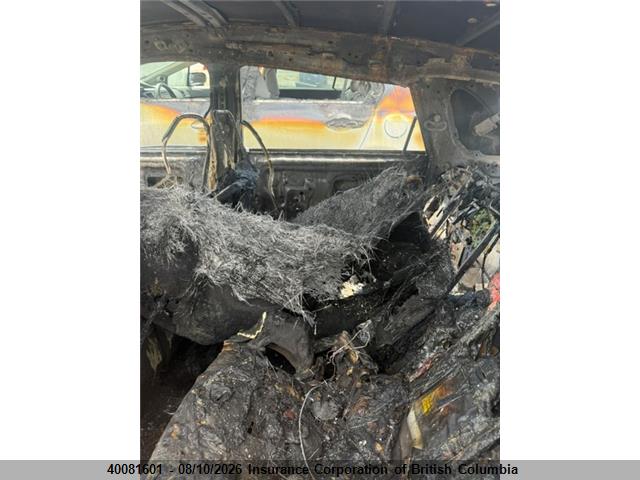 40081601 :رقم المزاد ، 2T1KU40E59C096758 vin ، 2009 Toyota Matrix مزاد بيع