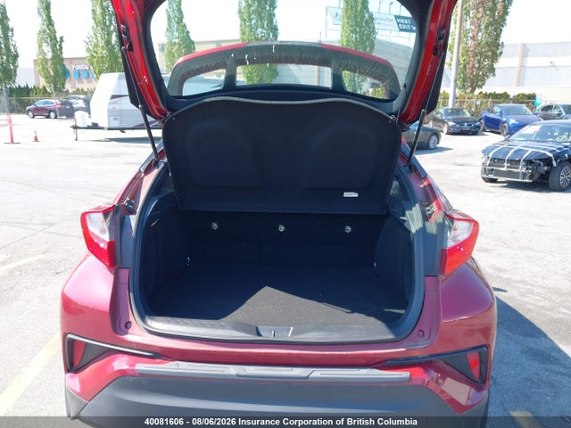40081606 :رقم المزاد ، NMTKHMBXXJR058441 vin ، 2018 Toyota C-hr مزاد بيع