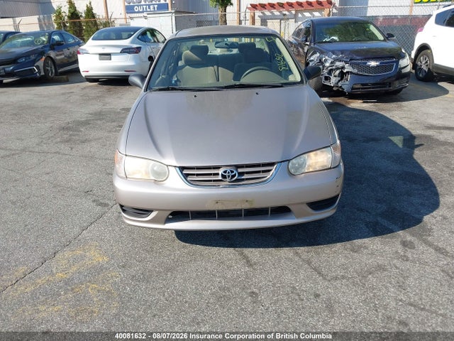 40081632 :رقم المزاد ، 2T1BR12EX2C858758 vin ، 2002 Toyota Corolla Ce/le/s مزاد بيع