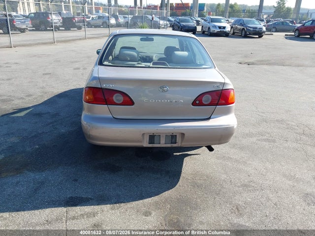 40081632 :رقم المزاد ، 2T1BR12EX2C858758 vin ، 2002 Toyota Corolla Ce/le/s مزاد بيع