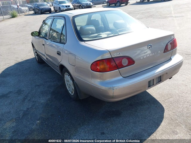 40081632 :رقم المزاد ، 2T1BR12EX2C858758 vin ، 2002 Toyota Corolla Ce/le/s مزاد بيع