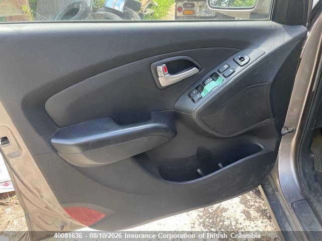 Продажа на аукционе авто 2012 Hyundai Tucson Gls/limited, vin: KM8JUCAC4CU405483, номер лота: 40081636