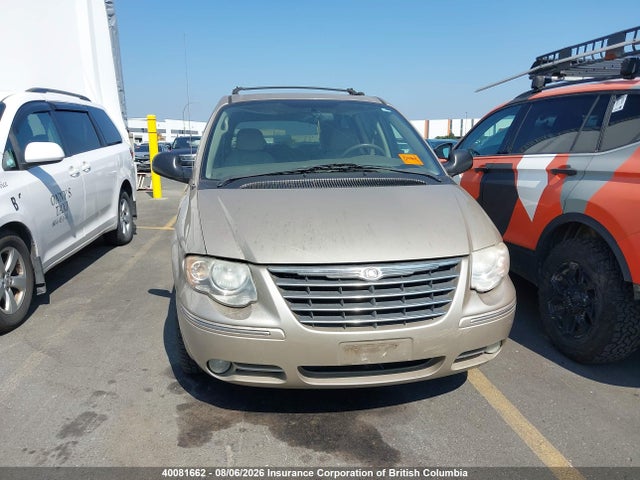 Продажа на аукционе авто 2005 Chrysler Town & Country Touring, vin: 2C4GP54L15R250761, номер лота: 40081662