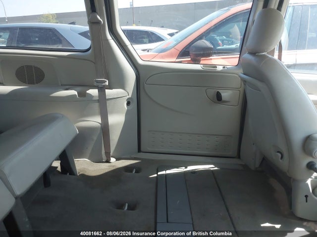 Продажа на аукционе авто 2005 Chrysler Town & Country Touring, vin: 2C4GP54L15R250761, номер лота: 40081662