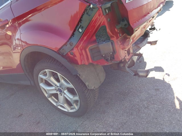 40081691 :رقم المزاد ، 1FMCU9J98HUB31728 vin ، 2017 Ford Escape Titanium مزاد بيع