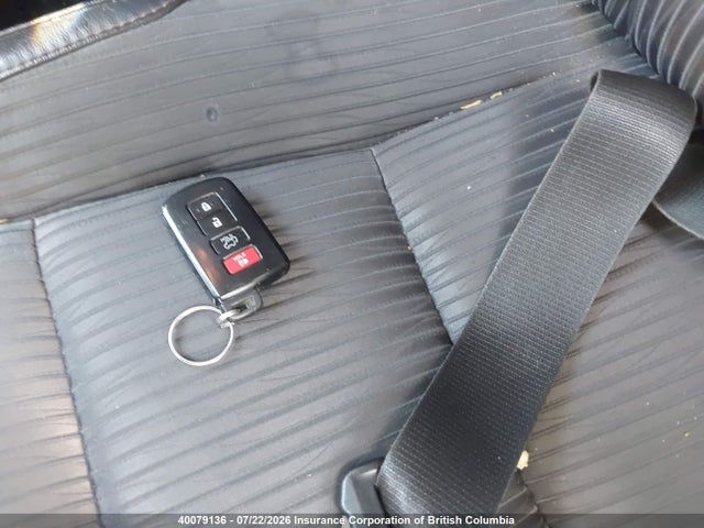 5TDBCRFH8GS017105 Toyota Highlander Hybrid Hybrid