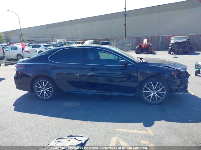 4T1B21HK1NU017447 Toyota Camry