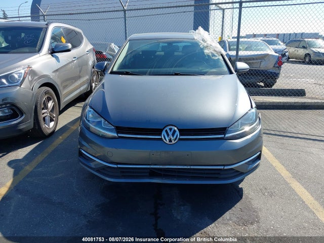 2021 Volkswagen Golf მანქანა იყიდება აუქციონზე, vin: 3VWG57AU3MM003081, აუქციონის ნომერი: 40081753