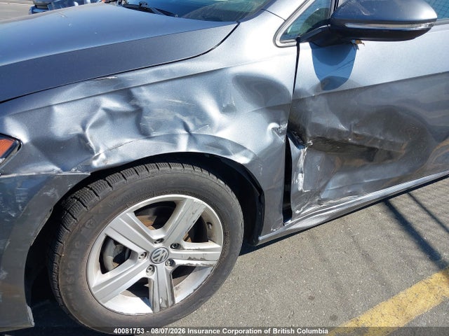 40081753 :رقم المزاد ، 3VWG57AU3MM003081 vin ، 2021 Volkswagen Golf مزاد بيع