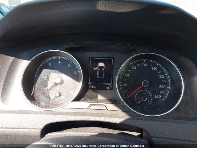 2021 Volkswagen Golf მანქანა იყიდება აუქციონზე, vin: 3VWG57AU3MM003081, აუქციონის ნომერი: 40081753