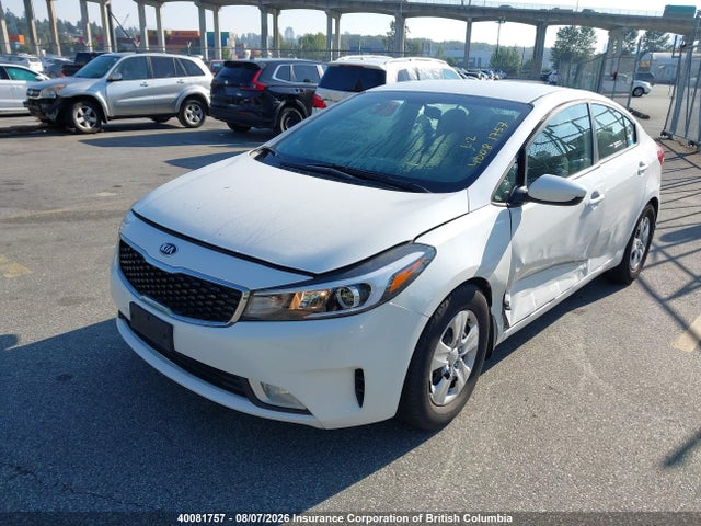 2017 Kia Forte მანქანა იყიდება აუქციონზე, vin: 3KPFL4A73HE072074, აუქციონის ნომერი: 40081757