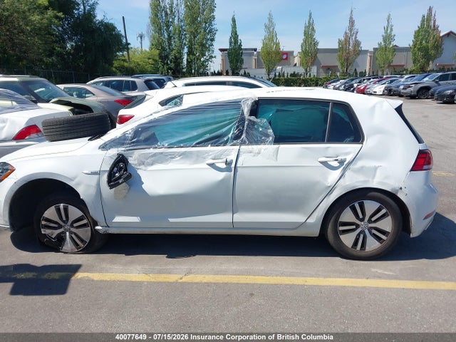 Продажа на аукционе авто 2019 Volkswagen E-golf Sel Premium, vin: WVWPR7AU3KW904908, номер лота: 40077649
