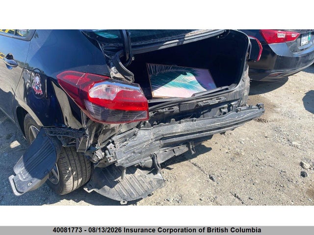2018 Kia Forte მანქანა იყიდება აუქციონზე, vin: 3KPFL4A72JE284129, აუქციონის ნომერი: 40081773