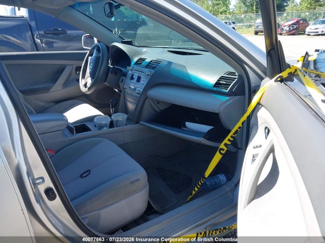 40077663 :رقم المزاد ، 4T1BB3EK5AU112572 vin ، 2010 Toyota Camry Hybrid مزاد بيع