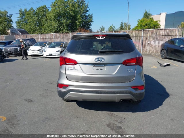Продажа на аукционе авто 2017 Hyundai Santa Fe Sport, vin: 5XYZUDLB8HG499538, номер лота: 40081805
