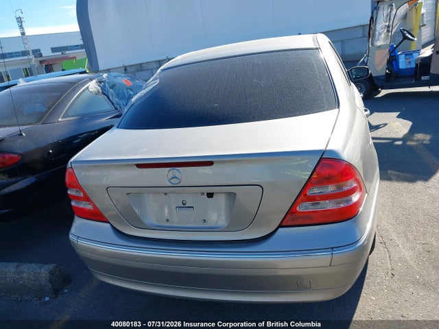 2003 Mercedes-benz C 240 4matic მანქანა იყიდება აუქციონზე, vin: WDBRF81J33F385436, აუქციონის ნომერი: 40080183