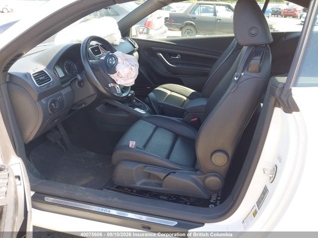2011 Volkswagen Eos Komfort მანქანა იყიდება აუქციონზე, vin: WVWBD7AHXBV005285, აუქციონის ნომერი: 40075606