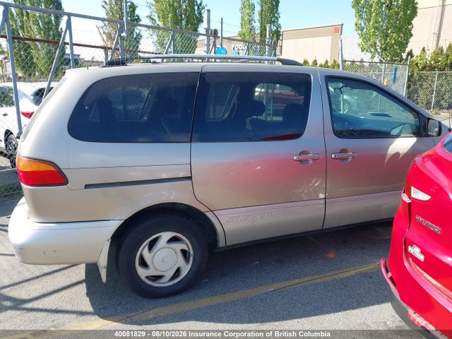 Продажа на аукционе авто 2000 Toyota Sienna Le/xle, vin: 4T3ZF13C3YU310488, номер лота: 40081829