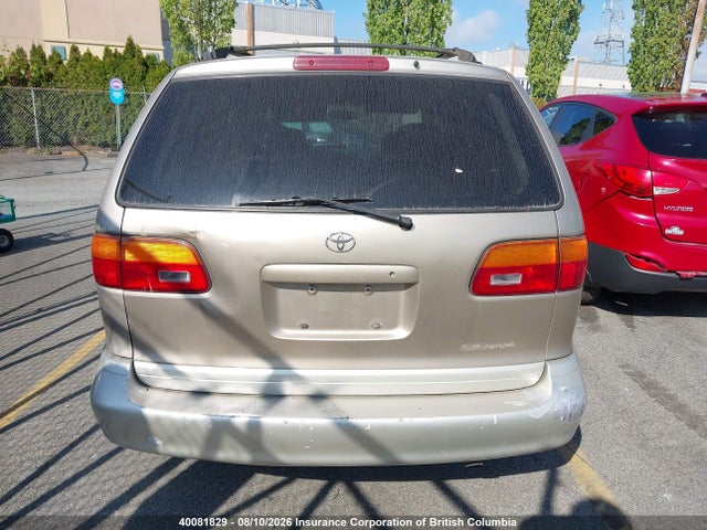Продажа на аукционе авто 2000 Toyota Sienna Le/xle, vin: 4T3ZF13C3YU310488, номер лота: 40081829
