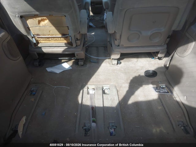 Продажа на аукционе авто 2000 Toyota Sienna Le/xle, vin: 4T3ZF13C3YU310488, номер лота: 40081829