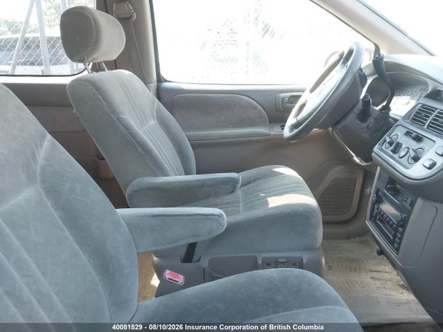 Продажа на аукционе авто 2000 Toyota Sienna Le/xle, vin: 4T3ZF13C3YU310488, номер лота: 40081829