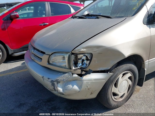 Продажа на аукционе авто 2000 Toyota Sienna Le/xle, vin: 4T3ZF13C3YU310488, номер лота: 40081829