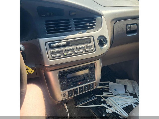 2003 Toyota Sienna Le/xle მანქანა იყიდება აუქციონზე, vin: 4T3ZF13C73U515868, აუქციონის ნომერი: 40081833