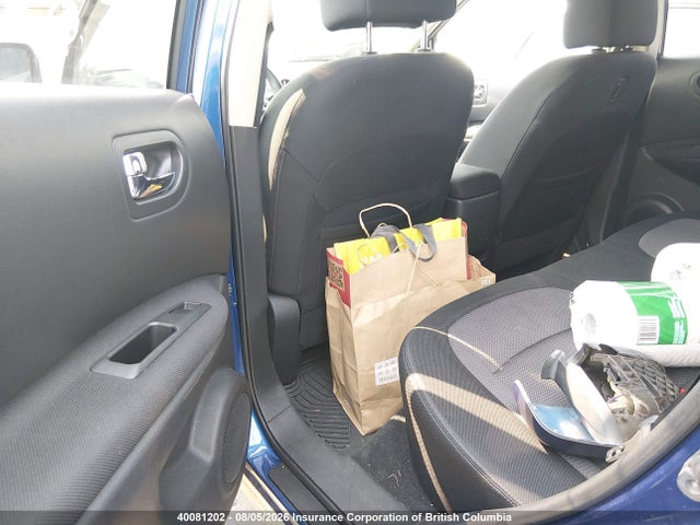 40081202 :رقم المزاد ، JN8AS5MVXBW271024 vin ، 2011 Nissan Rogue S/sv/krom مزاد بيع