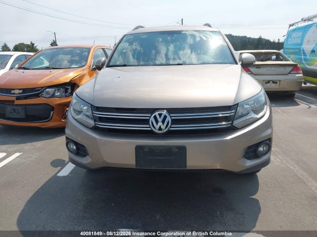 Auction sale of the 2016 Volkswagen Tiguan Comfort/high/r-line/sp Ed, vin: WVGJV7AX5GW077749, lot number: 40081849